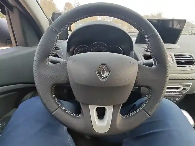 Renault Fluence 2010 - Выбор фото 4