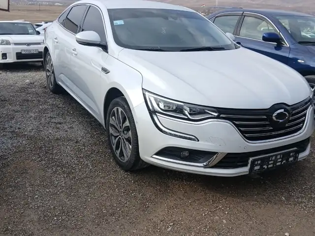 Renault Samsung SM6 2019 - Выбор фото 1