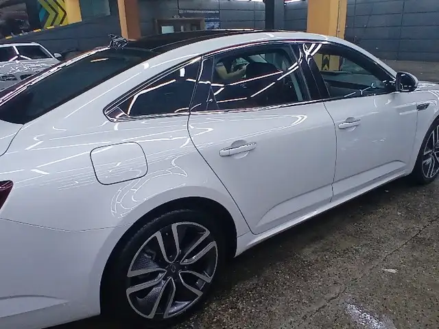 Renault Samsung SM6 2017 - Выбор фото 3