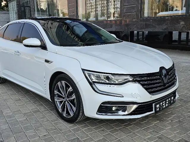 Renault Twingo 2022 - Выбор фото 7