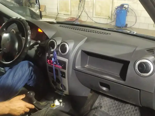 Renault R16 2008 - Выбор фото 1