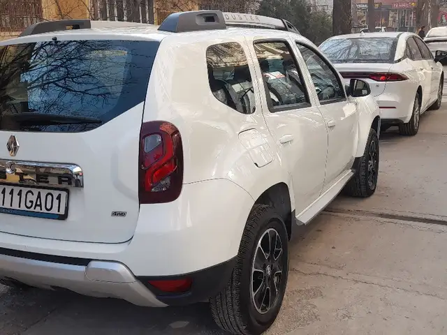 Renault Duster 2017 - Выбор фото 2