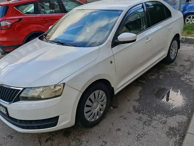 Skoda Rapid 2015 - Выбор фото 3