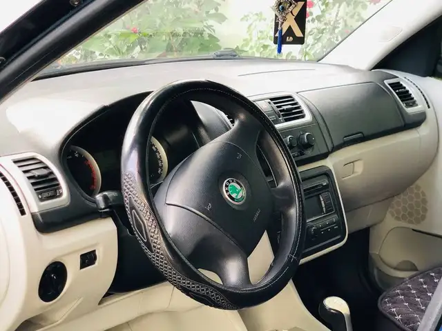 Skoda Roomster 2007 - Выбор фото 6