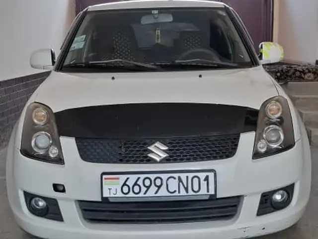 Suzuki Swift 2009 - Выбор фото 1