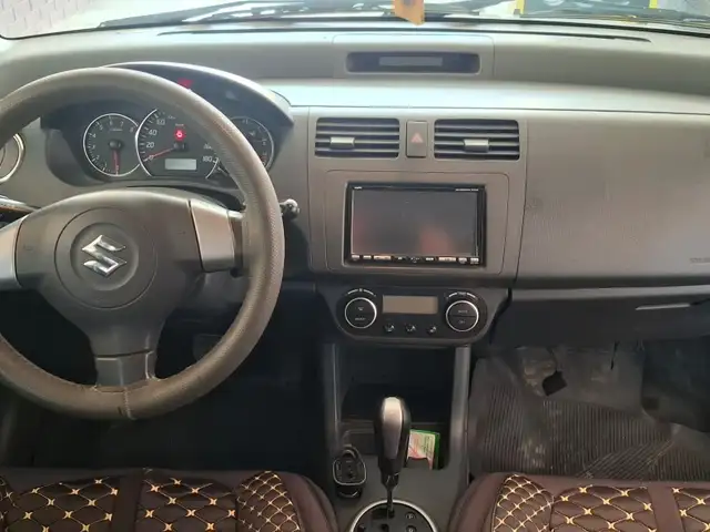 Suzuki Swift 2009 - Выбор фото 3
