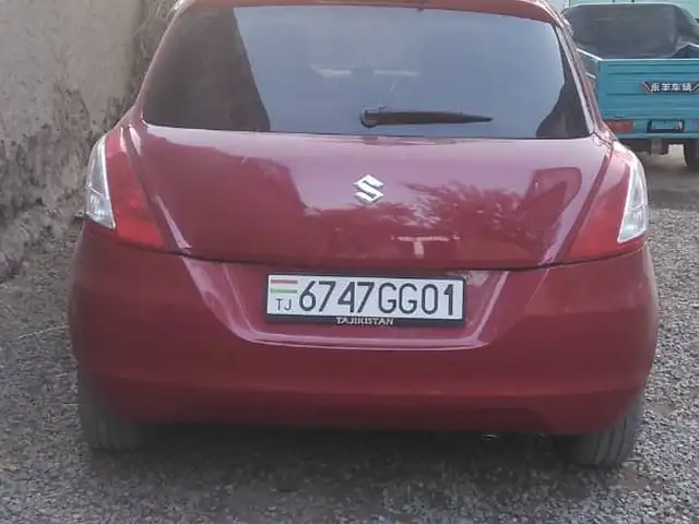 Suzuki Swift 2010 2020 - Выбор фото 1