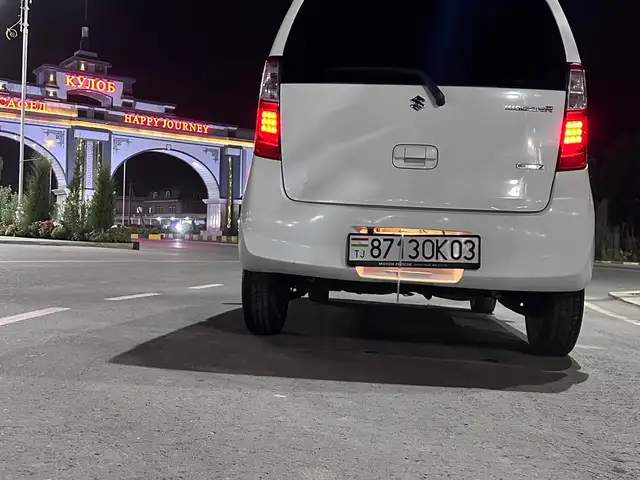 Suzuki Wagon R 2014 - Выбор фото 3