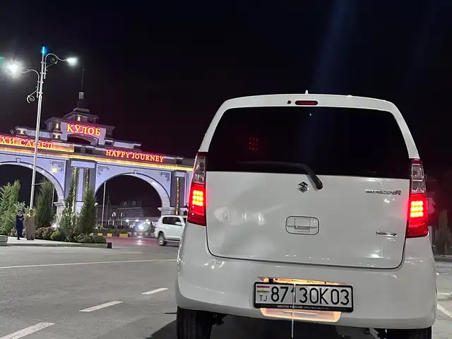 Suzuki Wagon R 2014 - Выбор фото 4