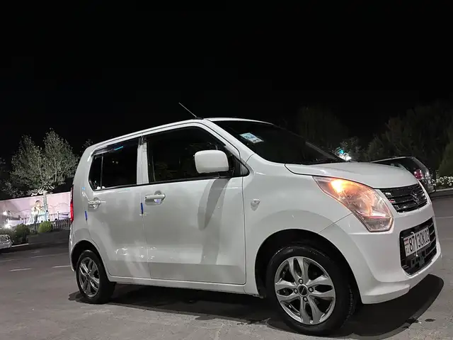 Suzuki Wagon R 2014 - Выбор фото 5