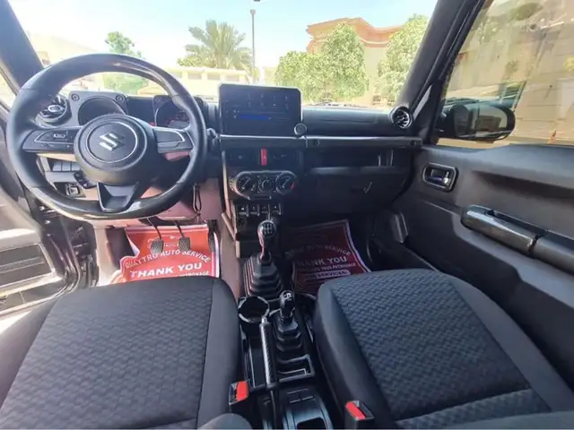 Suzuki Jimny 2020 - Выбор фото 8