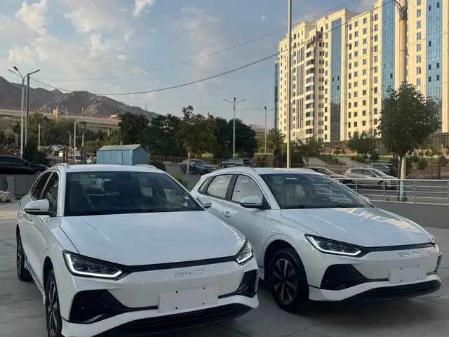 BYD E2 2025 - Выбор фото 2
