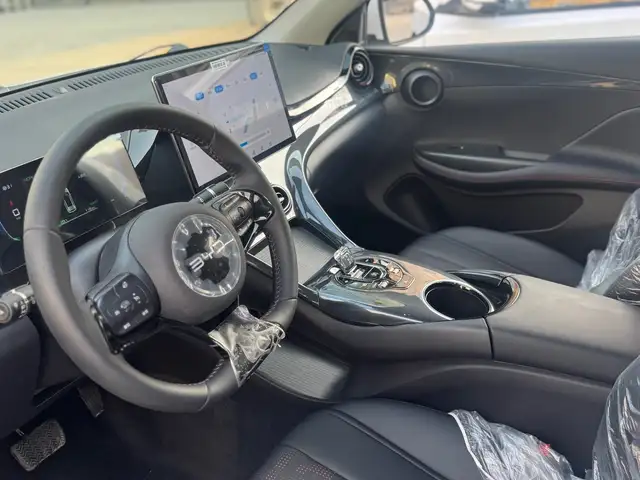 BYD E2 2025 - Выбор фото 6