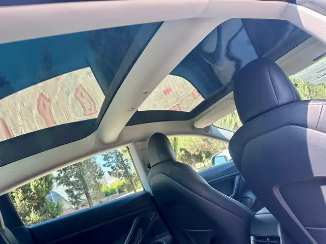 Tesla Model 3 2021 - Выбор фото 8