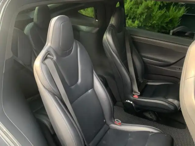 Tesla Model X 2018 - Выбор фото 2