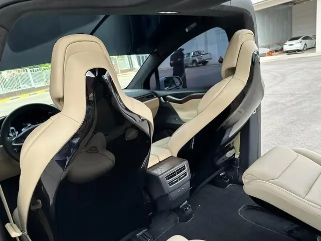 Tesla Model X 2016 - Выбор фото 6