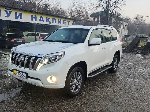 Toyota Land Cruiser Prado 2013 - Выбор фото 2