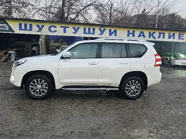 Toyota Land Cruiser Prado 2013 - Выбор фото 6