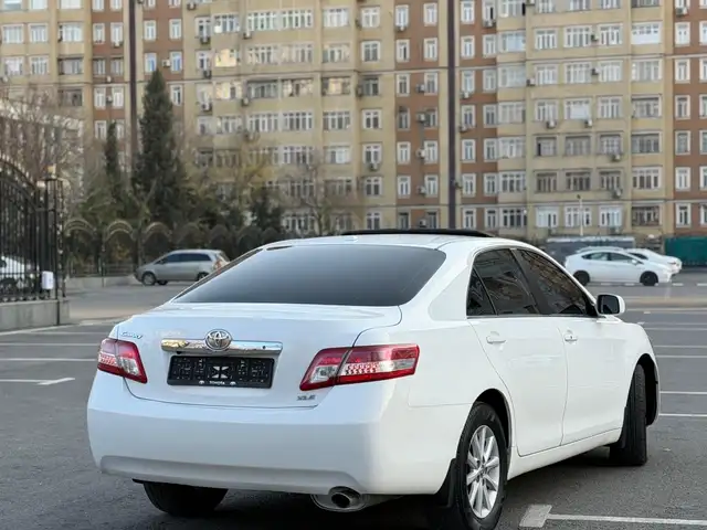 Toyota Camry 2011 - Выбор фото 3