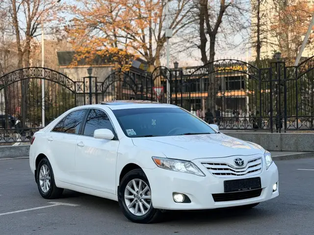 Toyota Camry 2011 - Выбор фото 4