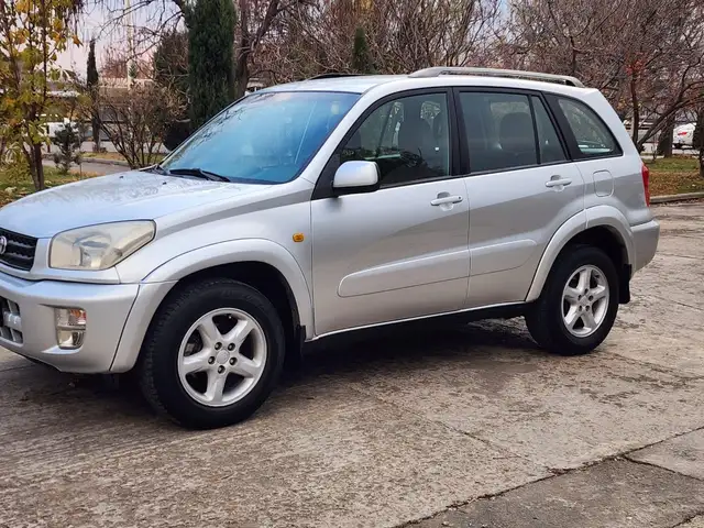 Toyota RAV 4 2002 - Выбор фото 4