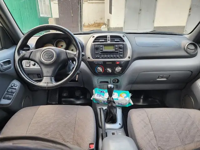 Toyota RAV 4 2002 - Выбор фото 5