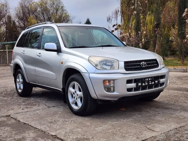 Toyota RAV 4 2002 - Выбор фото 7