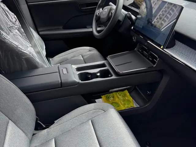 Toyota BZ3 2025 - Выбор фото 7