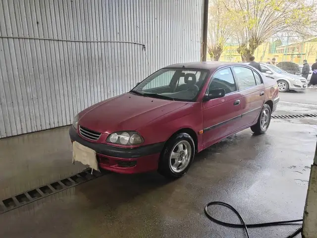Toyota Avensis 1998 - Выбор фото 3