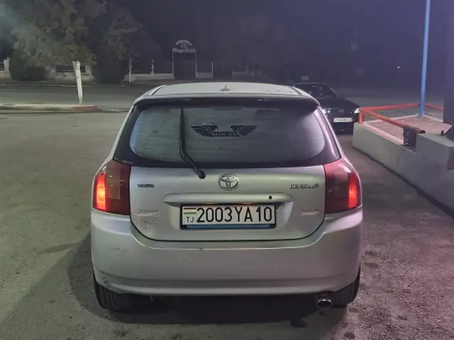 Toyota Corolla 2003 - Выбор фото 2