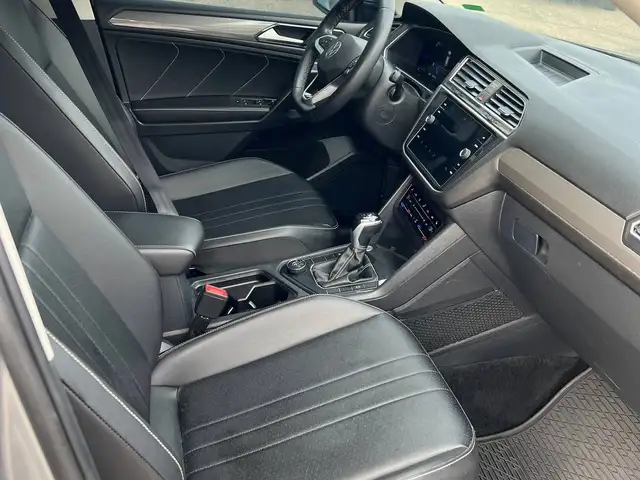 Volkswagen Tiguan 2023 - Выбор фото 8