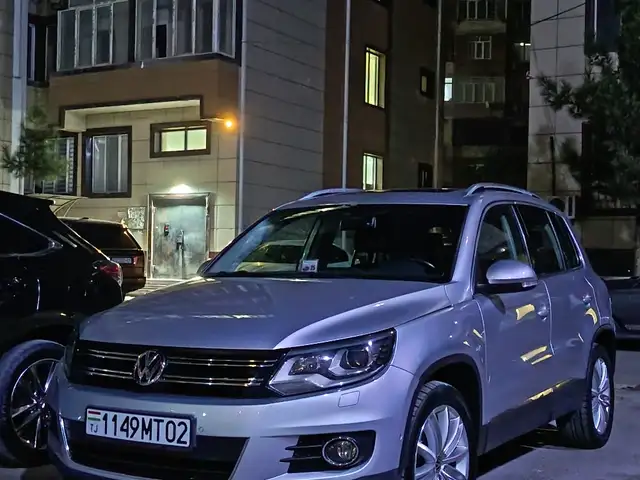 Volkswagen Tiguan 2012 - Выбор фото 2