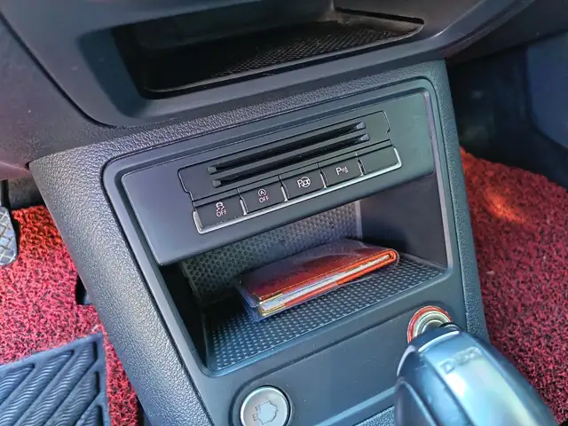 Volkswagen Tiguan 2012 - Выбор фото 7