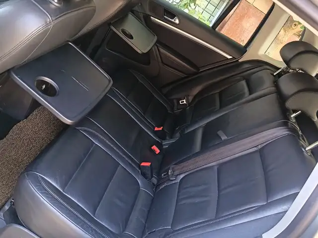 Volkswagen Tiguan 2012 - Выбор фото 8