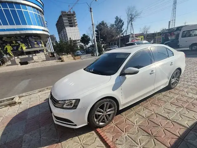 Volkswagen Jetta 2015 - Выбор фото 2