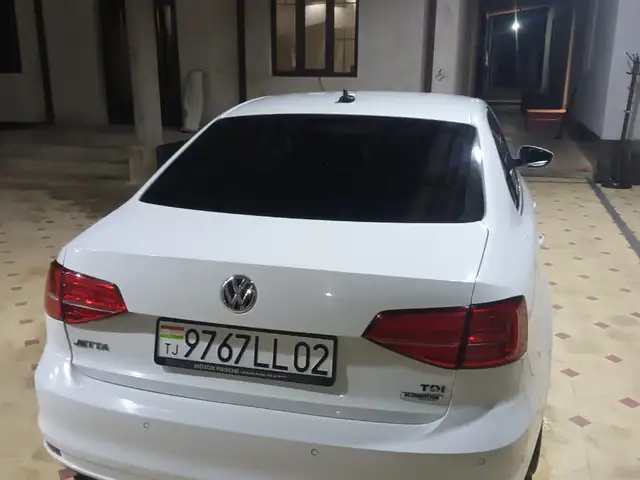 Volkswagen Jetta 2015 - Выбор фото 6