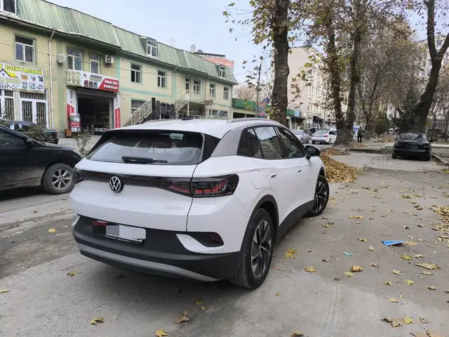 Volkswagen ID.4 2025 - Выбор фото 5