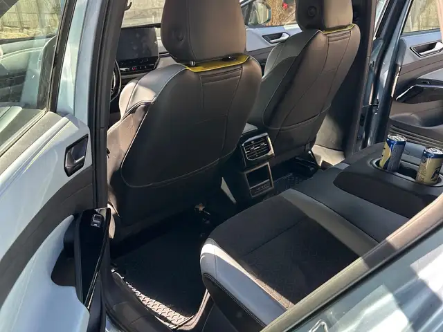 Volkswagen ID.4 2023 - Выбор фото 4