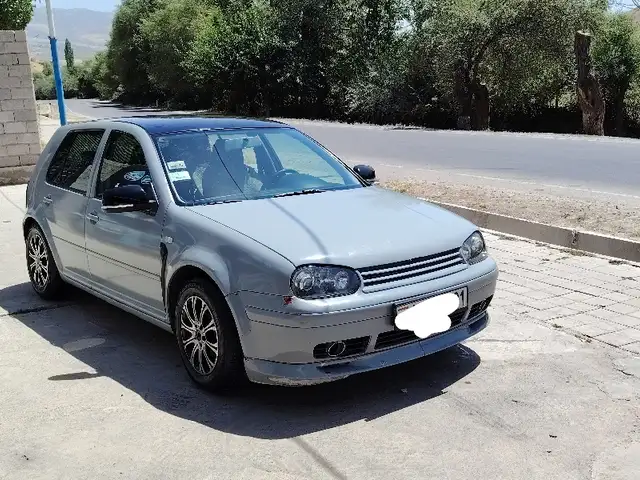 Volkswagen Golf 2001 - Выбор фото 1