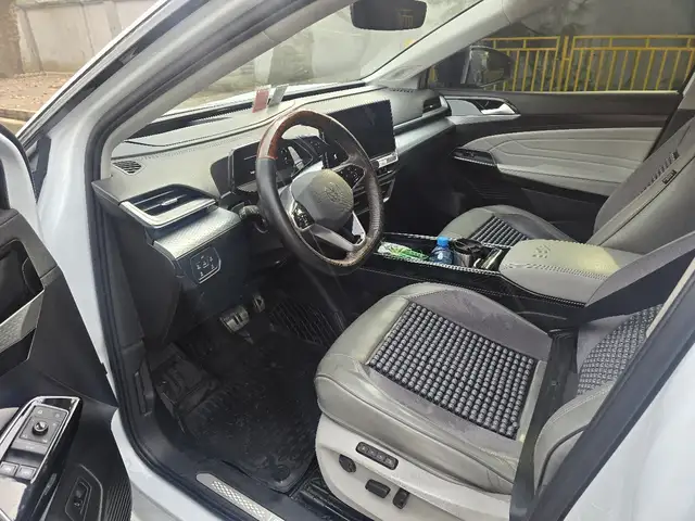 Volkswagen ID.6 2022 - Выбор фото 6