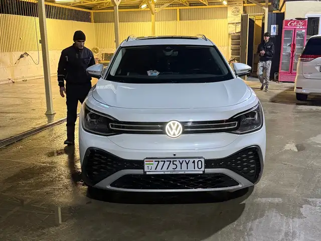 Volkswagen ID.6 2023 - Выбор фото 8