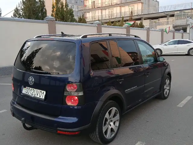 Volkswagen Touran 2007 - Выбор фото 4