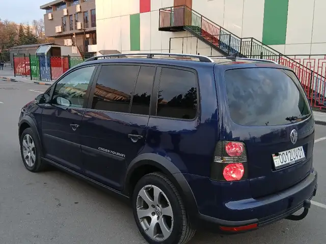 Volkswagen Touran 2007 - Выбор фото 5