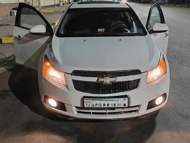 Chevrolet Cruze 2010 - Выбор фото 2