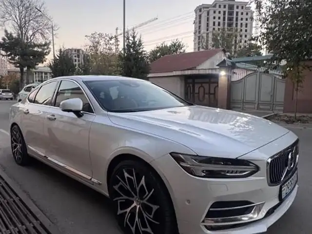 Volvo S90 2017 - Выбор фото 1