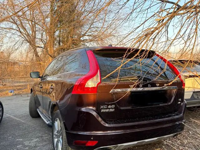 Volvo XC60 2017 - Выбор фото 3