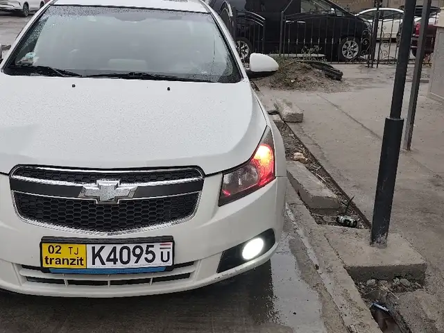 Chevrolet Cruze 2010 - Выбор фото 2