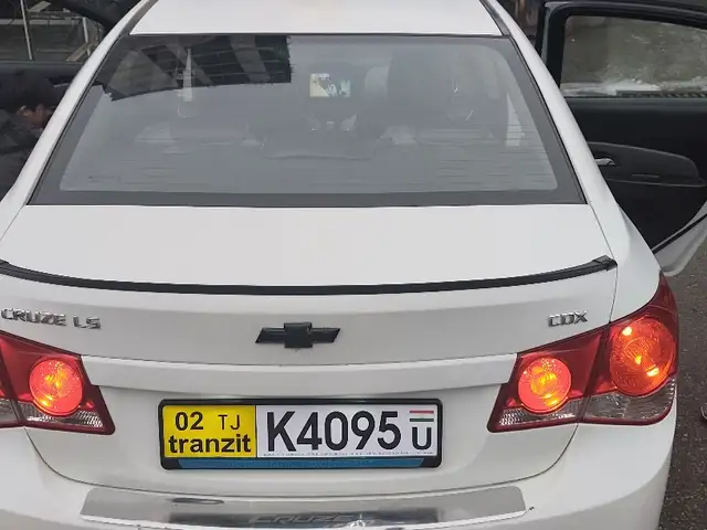 Chevrolet Cruze 2010 - Выбор фото 4