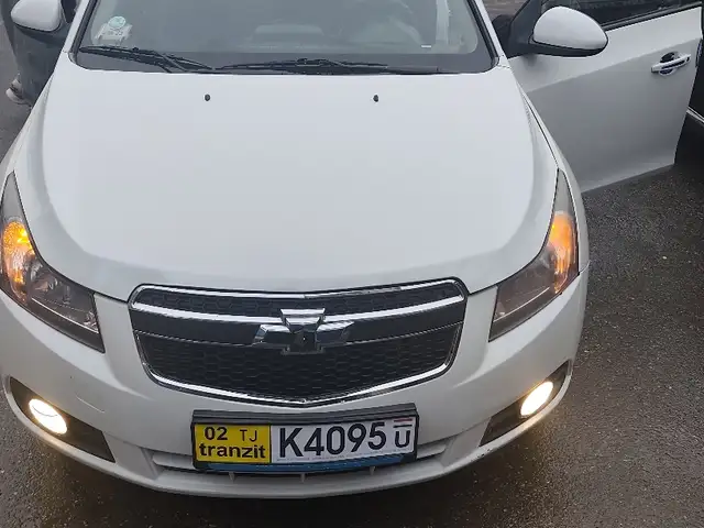 Chevrolet Cruze 2010 - Выбор фото 5