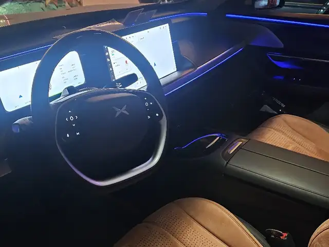 Xpeng P7 2025 - Выбор фото 3